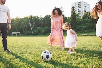 أقدم حكم برازيلي على طعن لاعب خلال مباراة هوية في مونتيس كلاروس